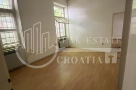 Prodaja, poslovni prostor 125,77m2 u Kačićevoj ulici u centru Zagreba, Zagreb, Commercial property