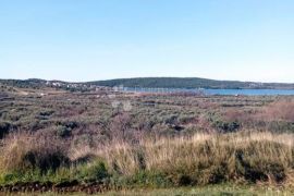 DONJE POLJE - Građevinsko zemljište 2500 m2, Šibenik - Okolica, Zemljište