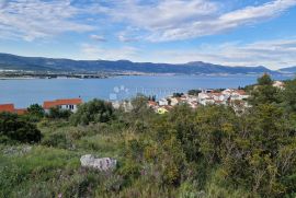 Fantastično zemljište sa fenomenalnim pogledom, Trogir, Земля