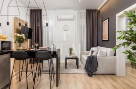 Centar grada, 3 luksuzna apartmana s balkonima!, Rijeka, Appartamento