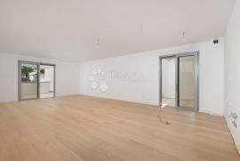 OPATIJA centar STAN 103 m2, Opatija, Flat