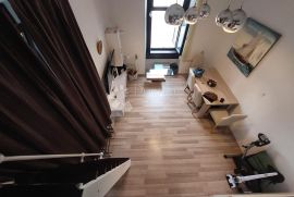 Lovran, studio s galerijom, Lovran, Appartment