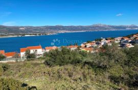 Zemljište sa predivnim panoramskim pogledom, Trogir, Terrain