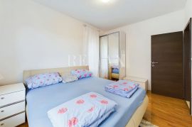 Crikvenica - dvosoban stan na dobroj lokaciji, Crikvenica, Appartement