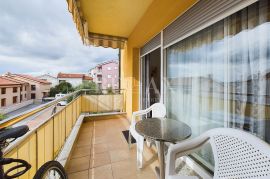 Crikvenica - dvosoban stan na dobroj lokaciji, Crikvenica, Appartement