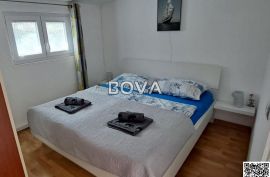 Dvojna kuća 159 m2 – Pag *Prekrasan pogled na more* (ID-2483/E), Pag, Casa