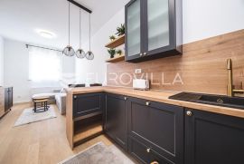 Zagreb, Branimirova, moderan dvosoban stan NKP 33,50 m2 + VPM, Zagreb, Daire