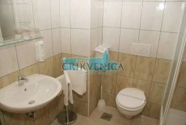 PRILIKA STUDIO APARTMAN 1.kat 200m od mora - loggia sa pogledom na more, Novi Vinodolski, Appartment