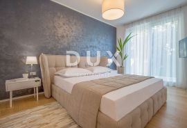 OPATIJA, CENTAR - luksuzan stan u novogradnji s bazenom, pogled, 150m od mora, Opatija, Apartamento