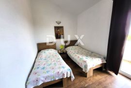 ISTRA, LABIN - Kuća sa 6 apartmana i pogledom na more, Labin, Famiglia