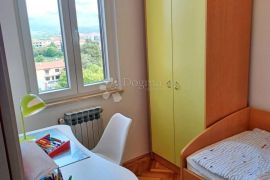 ROVINJ, IDEALAN OBITELJSKI STAN S 3 SPAVAĆE SOBE I OTVORENIM POGLEDOM NA MORE, Rovinj, Appartment