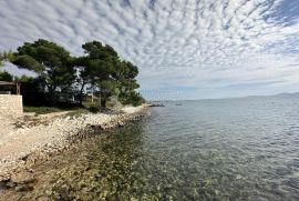 PETRČANE, LUKSUZNA ZGRADA S 4 AP ,100 m OD MORA, Zadar - Okolica, Flat