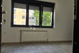 Poslovni prostor za najam – Varaždin, 110 m², Varaždin, Ticari emlak