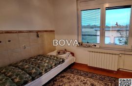 Kuća 197 m2 – Repušnica *Dvije garaže* (ID-2482/E), Kutina, Kuća