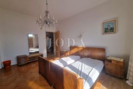 NOVI VINODOLSKI, stan na odličnoj lokaciji, Novi Vinodolski, Apartamento