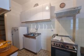 NOVI VINODOLSKI, stan na odličnoj lokaciji, Novi Vinodolski, Apartamento