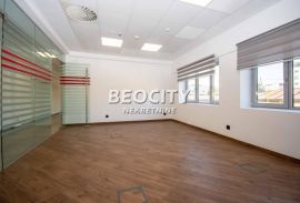 Zemun, Centar, Miloša Bandića, 7.0, 325m2, Zemun, Commercial property