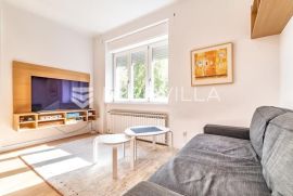 Zagreb, centar, Martićeva ulica, novoadaptiran trosoban stan, Zagreb, Apartamento