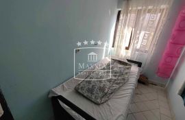 Seline - prostrana kuća cca 100m od plaže pogled! 249000€, Starigrad, Σπίτι