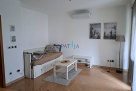 Ičići stan 1S+DB, 46.6 m2 , visoko prizemlje, Opatija - Okolica, Appartment