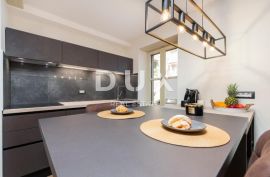 ISTRA, ROVINJ - Dizajnerski apartmen s pomoćnom jedinicom 50m od rive, Rovinj, شقة