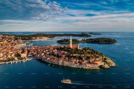 Stan Prodaja prelijepog trosobnog stana, 200m udaljenog od mora, Rovinj!, Rovinj, Wohnung