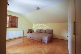 Palilula - Borča - 282m2+19,85ari ID#23358, Palilula, Haus