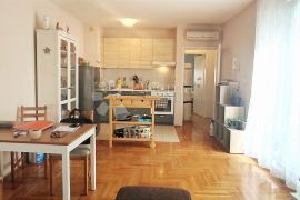 Komforan i svijetao stan s velikom terasom Novi Zagreb, Istok, Zagreb, Appartement