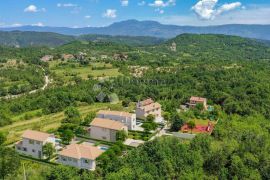 Prekrasna kuća u izgradnji u okolici Labina, Labin, Maison