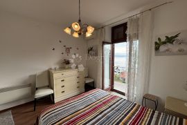 Opatija, 53 m2, balkon, lođa, POGLED na MORE, Opatija, Appartamento