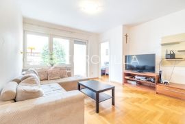 Zagreb, Trešnjevka, VMD gradnja, trosoban stan 85 m2, Zagreb, Appartamento