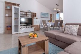 Čiovo, Okrug Gornji, dvosoban stan s pogledom na more, Okrug, Appartement