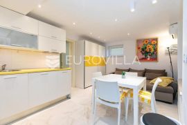 Istra, Rovinj, simpatičan jednosoban stan 35m2 u prizemlju zgrade u centru grada, Rovinj, Daire