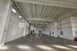 Osijek, Retfala, skladišni prostor 624 m2 u blizini centra grada, Osijek, Commercial property