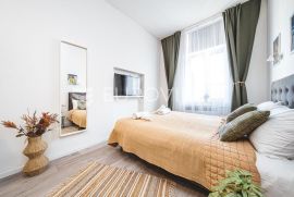 Zagreb, Donji grad, INVESTICIJA stan sa 7 apartmana NKP 175 m2, Zagreb, Appartamento