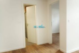 SNIŽENO CRIKVENICA NOVOGRADNJA 55m2 + vrt 52m2, Crikvenica, Daire