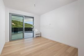 OPATIJA centar STAN 261 m2, Opatija, Wohnung