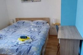 Kuća sa 3 apartmana u centru Rovinja!, Rovinj, Σπίτι