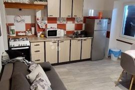 Kuća sa 3 apartmana u centru Rovinja!, Rovinj, Σπίτι