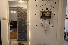 APARTMAN U GRADU KRKU - SUPER MIRNA LOKACIJA, Krk, Wohnung