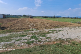 Atraktivno građevinsko zemljište u Turčinu, Gornji Kneginec, Tierra