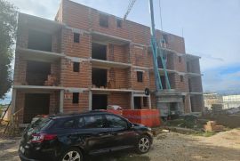 2. KAT S LIFTOM, DVOSOBNI STAN U NOVOGRADNJI, Poreč, Flat