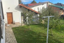 Kuća s velikim potencijalom u Hrašćici, Varaždin - Okolica, Famiglia