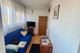 STAN SA  VELIKOM SOBOM U BLIZINI TREŠNJEVAČKOG PLACA, Zagreb, Appartement