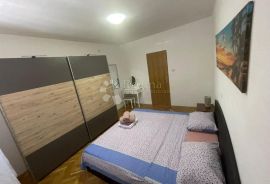 MALINSKA - APARTMANSKA KUĆA 400 m OD MORA, Malinska-Dubašnica, Maison