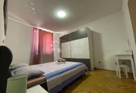 MALINSKA - APARTMAN BLIZU CENTRA I MORA, Malinska-Dubašnica, Kвартира