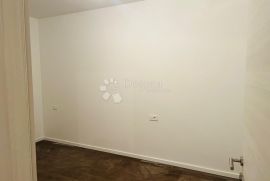 PREDIVAN NAMJEŠTEN STAN, GORNJA  DUBRAVA PRODAJA!, Zagreb, Flat