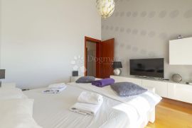 APARTMAN 1 RED DO MORA PRILIKA!!, Crikvenica, Appartement