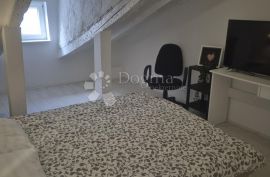 Dva apartmana u strogom centru, Rijeka, Kвартира