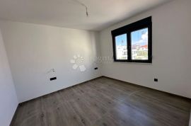 Luksuzni apartman na moru, Vir, Appartment